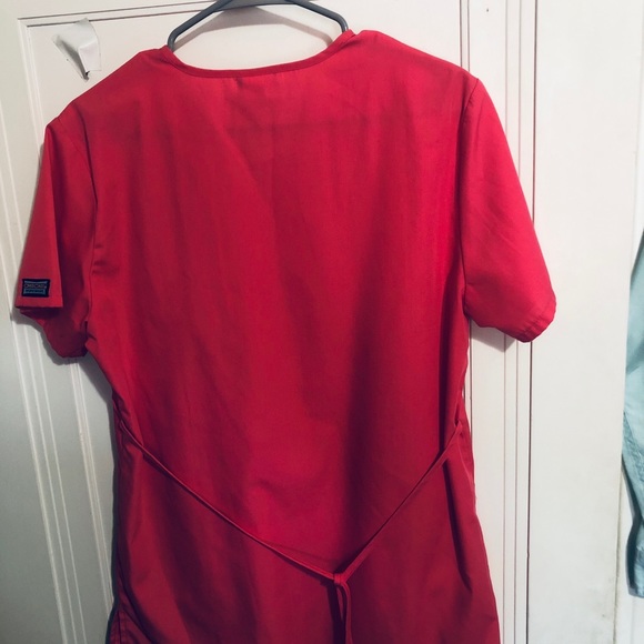 Cherokee ladies scrub pink small - Picture 5 of 6